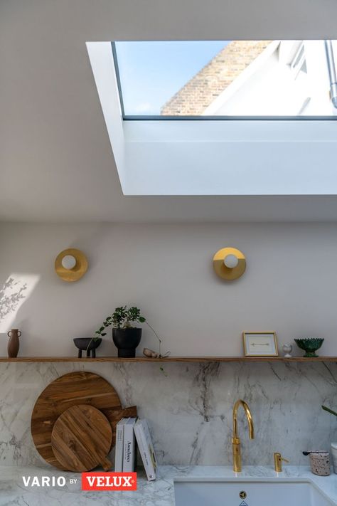 Bespoke rooflights Attic Extension, Kitchen Side Return Extension, Side Return Extension, Shaker Kitchens, Scandi Kitchen, Skylight Kitchen, Terrace Kitchen, Topic Ideas, Built In Banquette