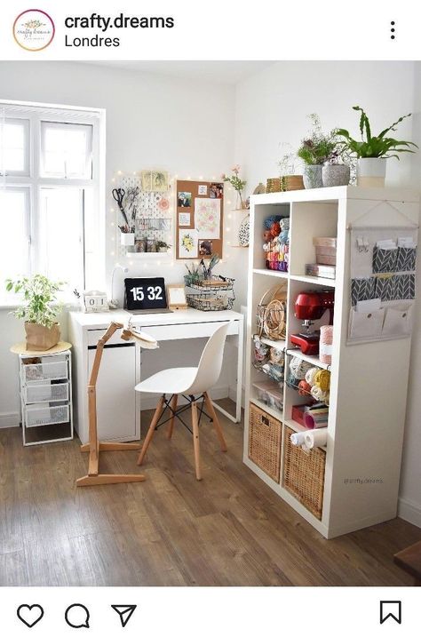 Home Studio Desk, Cozy Studio Apartment, Studio Room, Aesthetic Rooms, Workspace Design, Home Office Design, My New Room, New Room, Ux Design