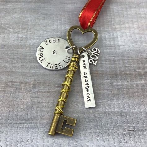 skeleton key new apartment ornament, personalized ornament, first apartment ornament, housewarming g Roommate Ideas, First Apartment Ornament, Key Ornament, Rachel Johnson, Apartment Christmas, 1st Apartment, Dog Collar Tags, Moving Gifts, Antique Keys