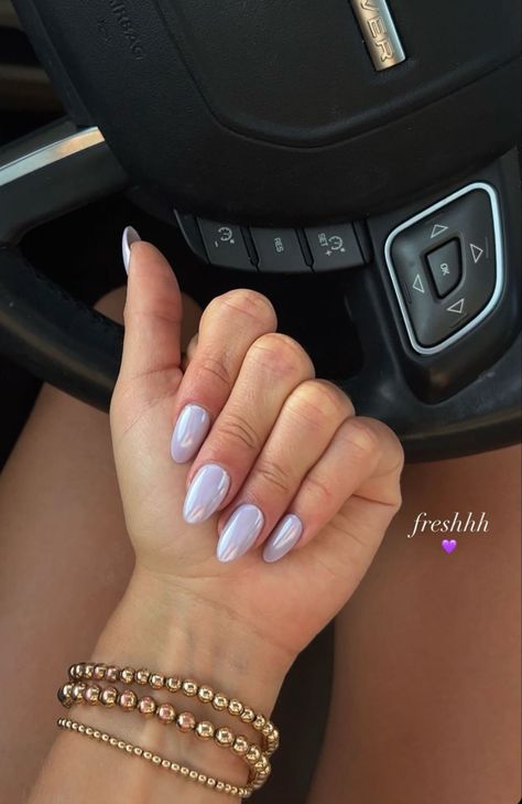 Lavender | Purple | Nails inspo Dip Powder Nails Almond Shape Short, Colorful Dip Nails, Chrome Nails Oval, Classy Oval Nails, Lavender Chrome Nails, Purple Chrome Nails, Milky Nails, Lightroom Photo, Lilac Nails