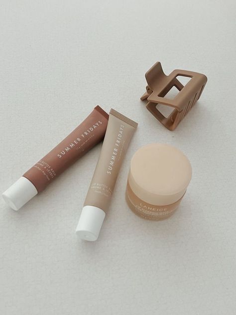 Beige Things Aesthetic, Summer Friday Vanilla Beige, Vanilla Laneige Lip Mask, Summer Friday Vanilla, Summer Fridays Vanilla Lip Balm, Vannila Girl Aesthetics, Laneige Vanilla Lip Mask, Black Friday Wishlist, Selfcare Products Aesthetic