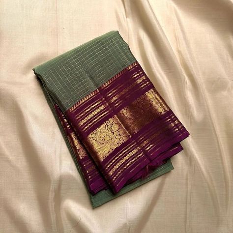 Pure handloom Kanchipuram silk sarees *Silk mark certified* Bananas Saree, Bharatnatyam Costume, Sarees Combination, Saree Aesthetics, Kanchipuram Silk Saree Wedding, Traditional Saree Blouse Designs, Kanchi Saree, Saree Color Combinations, Dress Designs For Stitching