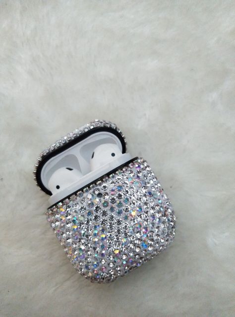 Blinged Out Things, Bedazzler Ideas Diy, Baddazle Things, Badazzel Ideas, Rhinestoned Things, Bedazzle Ideas, Bedazzled Things, Bling Items, Bedazzling Ideas