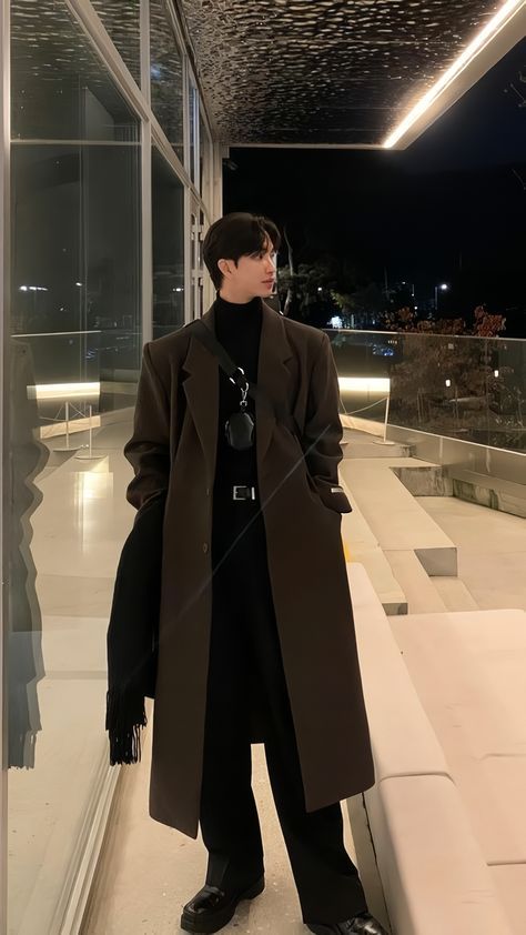 Fancy Winter Outfits Men, Man Old Money Outfit, Mens Kpop Fashion, Korean Men Winter Fashion, Old Money Male Outfits, Fancy Guy Outfits, Guys Clothes Style Mens Fashion, Outfits Old Money Hombre, Kdrama Style Outfits