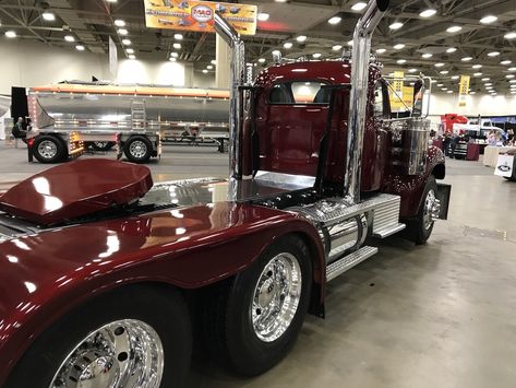 Big Mack, Old Mack Trucks, Custom Big Rigs, Hot Wheel, Interior Work, Mack Trucks, Fountain Of Youth, Big Rig Trucks, Big Rigs