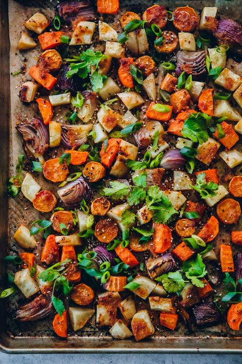 Japanese Miso Roasted Veggies Roasted Root Veggies, Miso Dressing, Root Veggies, Baked Salmon Recipes, Herbs And Spices, Baked Salmon, Roasted Veggies, Roasted Vegetables, Everyday Food