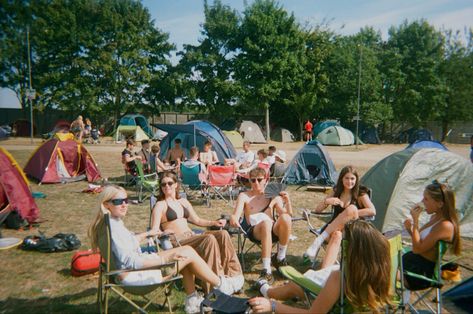 Festival Film Photography, Sundown Festival, Summer Camp Festival, Festival Summer Aesthetic, Rock Festival Aesthetic, Hinterland Music Festival, Summer Music Festival, Festival Camping Aesthetic, Camping Festival