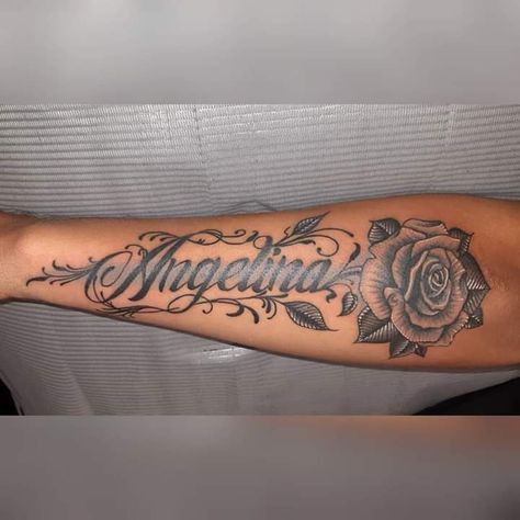 Jessica Tattoo Name For Men, Mom Name Tattoo Ideas Men, Name On Arm Tattoo Women, Name Tattoo With Roses For Men, Name Tat Forearm, Arm Tattoos For Moms, Tattoos About Mom For Men, Inner Forearm Name Tattoos For Women, Name Rip Tattoo