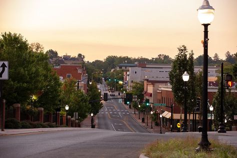 West Virginia University Aesthetic, Virginia Tech Aesthetic, West Virginia Aesthetic, Americana Core, Virginia Aesthetic, Blacksburg Virginia, Blacksburg Va, Hills Resort, Virginia City