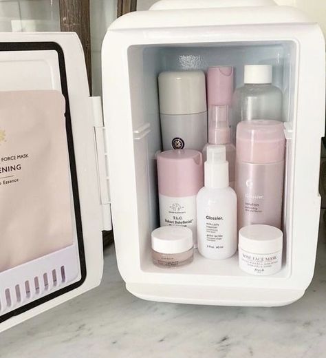 Vogue Beauty, Pretty Skin Care, Pretty Skin, Skin Complexion, Pink Girly Things, Mini Fridge, روتين العناية بالبشرة, Skin Care Essentials, Skin Care Products