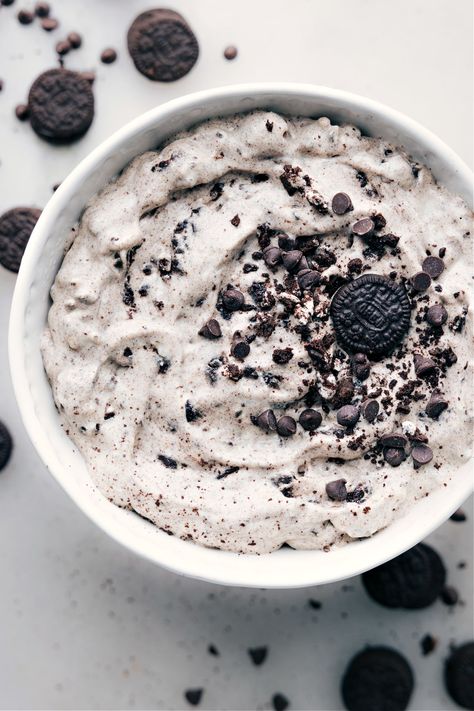 Easy Oreo Fluff Oreo Cookie Salad, Oreo Fluff Salad, Easy Oreo Fluff, Oreo Salad, Oreo Fluff Dessert, Cookie Salad, Fluff Salad Recipes, Oreo Fluff, Fluff Salad