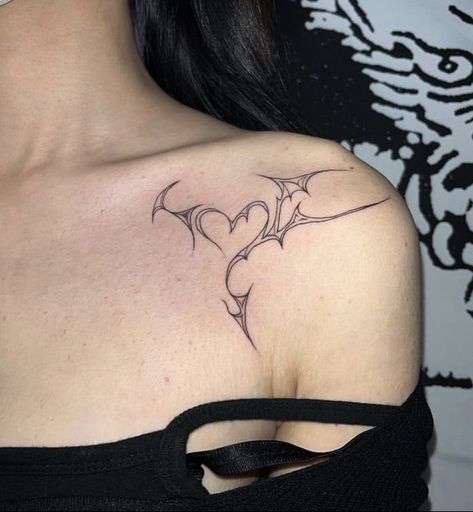 Collarbone Tattoo Grunge, Seoul Hongdae, Small Girly Tattoos, Small Shoulder Tattoos, Ankle Tattoos For Women, Korea Seoul, Instagram Tattoo, Shoulder Tattoos For Women, Back Tattoo Women