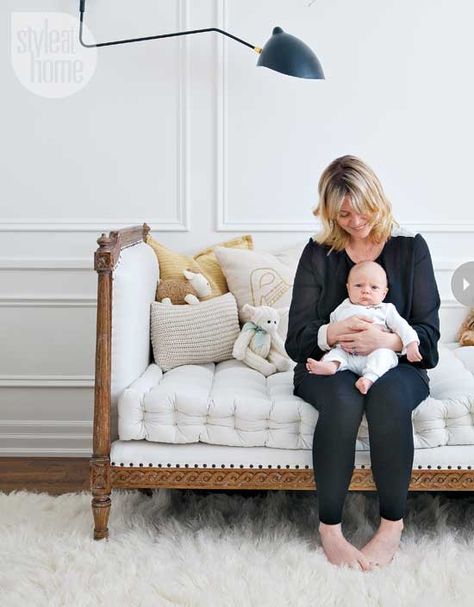 Exchange ideas and find inspiration on interior decor and design tips, home organization ideas, decorating on a budget, decor trends, and more. Floor Bed Nursery, Nursery Daybed, Benjamin Moore Cloud White, Classic Nursery, Animal Nursery Theme, Nursery Style, Nursery Modern, Nursery Inspo, Day Bed