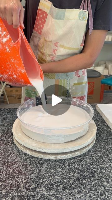 Kelly Brenner Justice on Instagram: "July is for plasterwork! I’m making molds all month, including some new pattern molds. I collect vintage glassware (and fondant texture mats and trivets and plastic and really anything with a pattern that sparks joy) and hoard them in the studio until it’s mold-making time. First step is to capture the pattern using plaster, like with the simple drop-out mold in this video. Then I use that mold to make more molds for my mugs, vases, jars, etc. What would you call this pattern? Maybe Daisy? #wip #plaster #moldmaking #pattern #slipcasting" Making Plaster Molds For Ceramics, Making Plaster Molds, Pottery Molds, Ceramic Molds, Plaster Molds, Mould Design, Sparks Joy, Molding Clay, Vintage Glassware