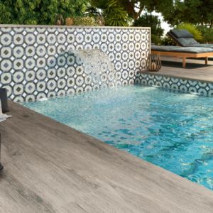 Fleur - Antoinette 6″x6″ Porcelain Waterline & Interior Floor Tile - QDI Surfaces® Swimming Pool Waterline Tile Ideas, Pool Waterline Tile Ideas, Waterline Pool Tile, Canyon House, Mahogany Bay, Moderne Pools, Swimming Pool Tiles, Pool Water Features, Pool Renovation