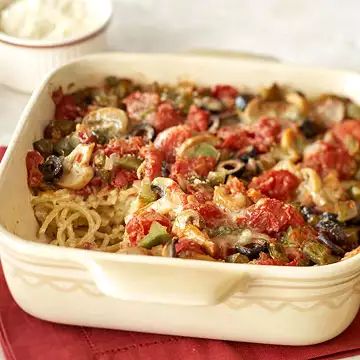 French Spaghetti French Spaghetti Recipe, French Spaghetti, Hotdish Recipes, Bbq Ideas, Meatless Main Dishes, Best Casseroles, Spaghetti Recipe, Vegetarian Main Dishes, Sauce Tomate