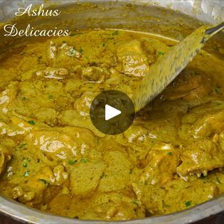 Hariyali Murg | Green Chicken Gravy | Hariyali Murg | Green Chicken Gravy | By Ashus DelicaciesFacebook Hyderabadi Paneer, Paneer Gravy, Mutton Korma, Chicken Korma Recipe, Chicken Gravy Recipe, Paneer Masala, Korma Recipe, Green Chicken, Chicken Korma