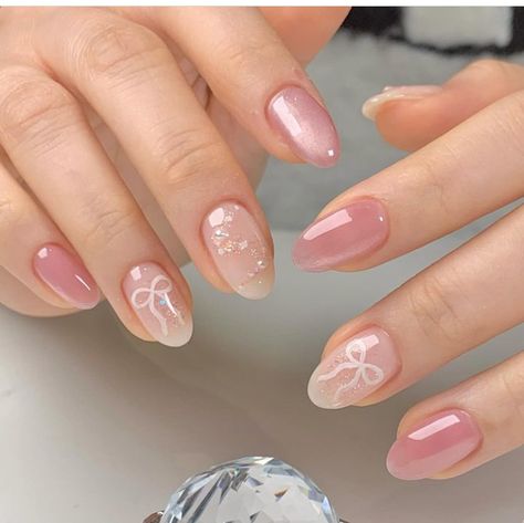 Blush Dip Nails, Pink Gel Mani, Nail Inspo Asian, Asian Christmas Nails, Kuku Pink, Nail Designs Japanese, Feminine Nails Classy, Cute Japanese Nails, Japan Inspired Nails