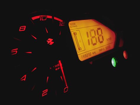 12000 RPM's of #pulsar180 in night mod Pulsar 150 Wallpaper, Red Hd Wallpaper, Pulsar 180, Compass Wallpaper, Pulsar 150, Supercars Wallpaper, Bajaj Pulsar, Autumn Leaves Wallpaper, Digital Graphics Art