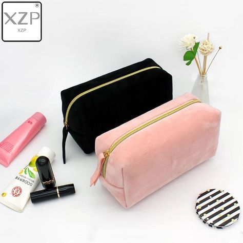 Beauty Bag Pink Cosmetics, Accessories Ear, Storage Bags Organization, Makeup Bag Organization, Toiletries Organization, Toiletry Kit, Beauty Case, Travel Items, Travel Cosmetic Bags