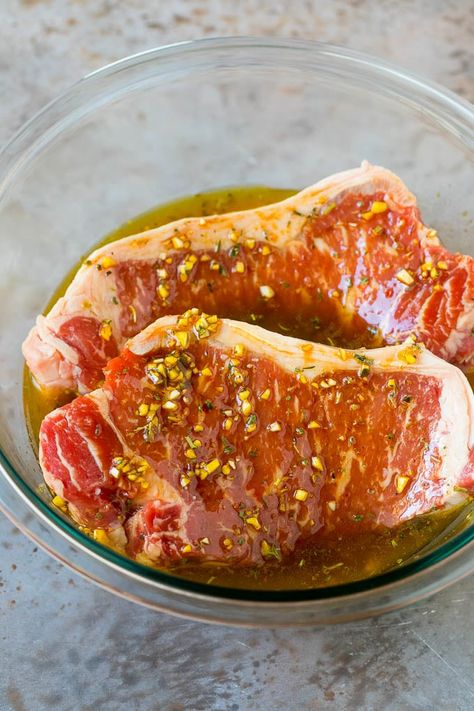 Marinated New York Strip Steak, Best Way To Marinate Steak, New York Steak Recipes Grilled, Striploin Steak Recipes, Ny Strip Steak Marinade, Round Steak Marinade, Steaks Marinade, Strip Steak Marinade, New York Strip Steak Recipes