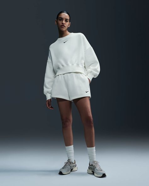 Nike Sportswear Phoenix Fleece Women's High-Waisted Loose Shorts. Nike.com Nike Fleece Shorts Outfit Women, Fleece Shorts Outfit Women, Fleece Shorts Outfit, Nike Fleece Shorts, Nike Cotton Shorts, Nike Sportswear Phoenix Fleece, Womens High Waisted Shorts, Luxury Loungewear, Shorts Outfits Women