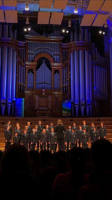 Choir boys choiring Choral Music Aesthetic, Choir Conductor Aesthetic, Choir Concert Aesthetic, Choir Director Aesthetic, All State Choir, Choir Girl Aesthetic, Church Choir Aesthetic, Choir Teacher Aesthetic, School Choir Aesthetic