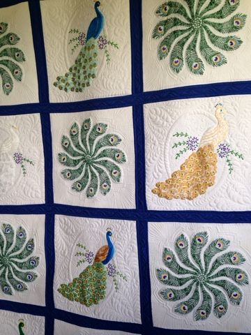 Quilting Together: Peacock Quilt Peacock Quilt, Feather Wreath, Creative Sewing, Wall Quilts, Blue Quilts, Longarm Quilting, Applique Quilts, Peacocks, Quilt Block