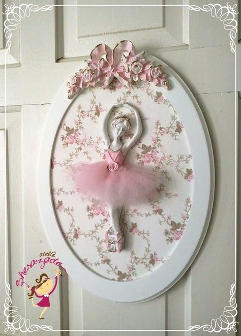 فن الرسم بالمسامير, Ladies Room, Shabby Chic Frames, Ballerina Birthday, Chic Frames, Floral Paper, Shabby Chic Crafts, Tulle Tutu, Pink Tulle