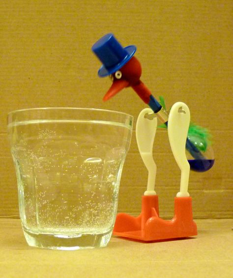 70's glass bird that put beak in water - My Grandma had one. She just thought it was so cute. Drinking Bird, Childhood Memories 70s, Science Toys, Vintage Memory, Oldies But Goodies, Good Ole, Childhood Toys, Happy Memories, Glass Birds