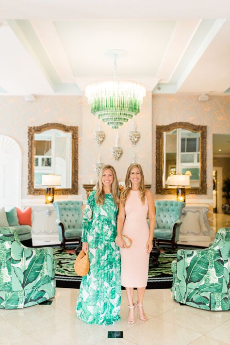 Palm Beach Style Clothes, Palm Beach Outfits, Colony Palm Beach, Palm Beach Fashion, Beach Style Outfit, Palm Beach Decor, Breakers Palm Beach, Bedroom Traditional, Palm Beach Style