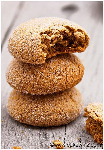 This easy fat free ginger cookies recipe has no butter, no shortening, no oil, no egg yolks. They still taste delicious with crispy tops and chewy centers. I was so scared to make these FAT FREE ginger cookies since most fat free recipes I have tried have been very disappointing. However, I was pleasantly surprised because these fat free gingersnaps are wonderful! They are thick, soft, chewy and spicy. My FAVORITE part is the incredible sugary, crunchy tops...Mmmmm! These fat free ginger cookies Homemade Alternatives, Fat Free Desserts, Fat Free Recipes, Ginger Cookie Recipes, Molasses Cookies Recipe, Low Fat Desserts, Ginger Molasses Cookies, Healthy Christmas, Molasses Cookies