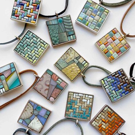 Loving the geometric designs! Fabulous necklaces by Donna of @sundogmosaics! Mosaic Art Diy, Nail Polish Crafts, Micro Mosaic Jewelry, Art And Creativity, Bezel Jewelry, Mosaic Madness, Mosaic Tile Art, Glass Mosaic Art, Micro Mosaic