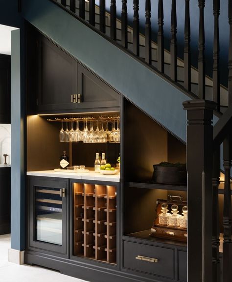 Under Stairs Wine Cellar Modern, Bar Under Stairs Modern, Under The Stairs Bar Ideas Basements, Under Stairs Cellar, Wet Bar Under Stairs, Under Stairs Bar Ideas, Under Stair Bar, Under The Stairs Bar, Wine Storage Under Stairs