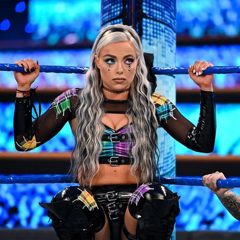 Wrestling, Wwe, Liv Morgan Wwe, Relatable Illustrations, Liv Morgan, Wwe Girls, Wwe Raw, Monday Night, Friday Night