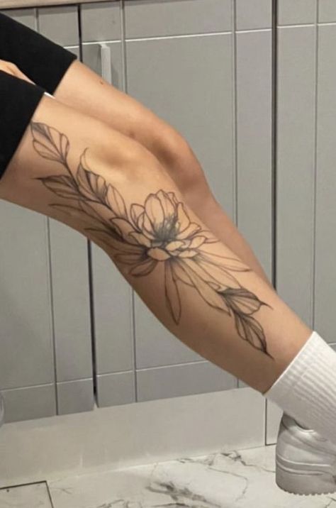 Calf Snake Tattoos For Women, Botanical Leg Wrap Tattoo, Inside Of Knee Tattoo, Tattoo Calf Sleeve, Floral Body Tattoo, Aesthetic Thigh Tattoo, Thigh Tattoos Floral, Coolest Tattoos For Women, Pretty Leg Tattoos