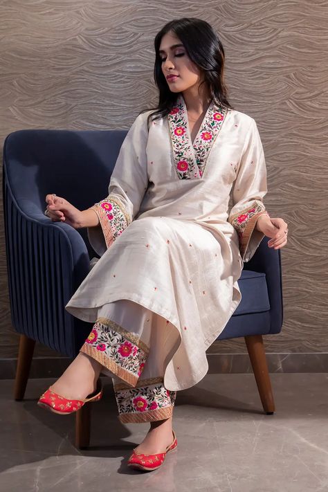 Buy Niti Bothra White Silk Embroidered Kurta Palazzo Set Online | Aza Fashions Haute Couture, Couture, Niti Bothra, Silk Kurti Designs, Velvet Embroidery, Kurta Palazzo Set, White Kurta, Salwar Kamiz, Kurta Palazzo