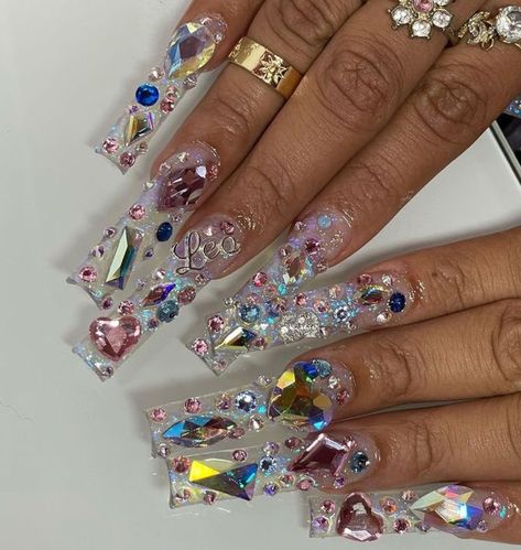 Nail Crystals, Ap Portfolio, Heart Geometric, Nail Gems, Nail Rhinestones, Hippie Nails, Really Cute Nails, Acrylic Nails Coffin Pink, Long Acrylic