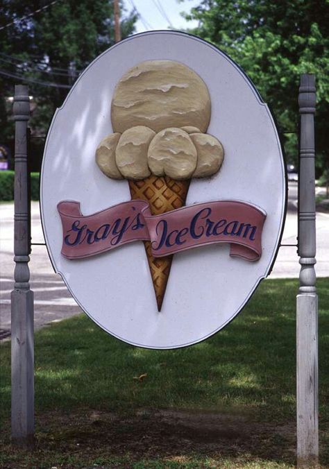 Ice Cream Shop Sign, Old Fashion Ice Cream, Freezer Treats, I Love Ice Cream, Old Fashioned Ice Cream, Ice Cream Coffee, Sign Restaurant, Ice Cream Stand, Ice Cream Parlour