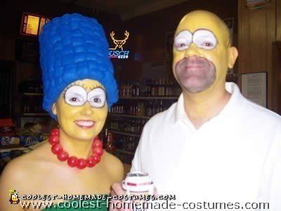 Homer Simpson Costume, Simpson Costume, Simpsons Costumes, Homemade Costume Ideas, Simpsons Halloween, Simpsons Party, Halloween Costume Inspiration, Yellow Skin, Homemade Costume