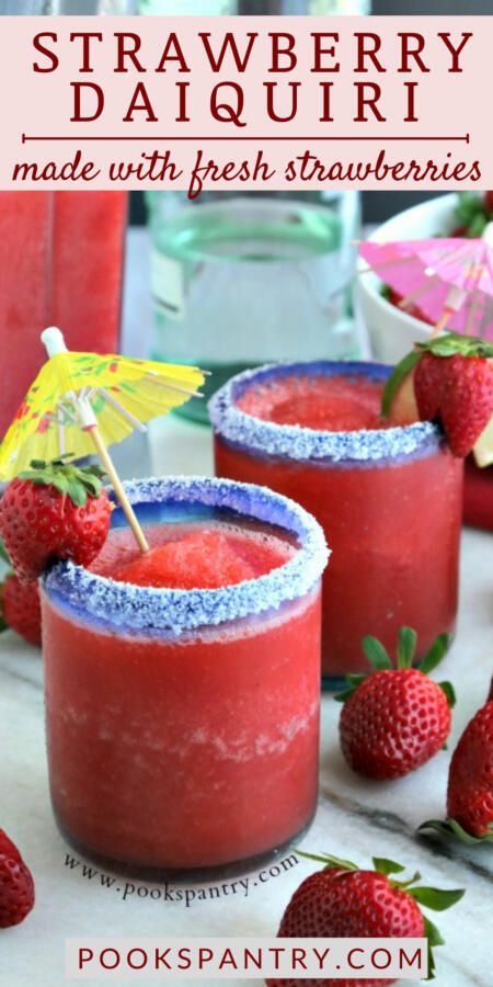 Strawberry Daiquiri Recipe, Frozen Strawberry Daiquiri, Pantry Recipe, Daiquiri Recipe, Strawberry Cocktails, Strawberry Drinks, Make Simple Syrup, Strawberry Daiquiri, Easy Strawberry