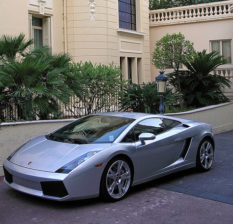 Silver Lamborghini, Lambo Gallardo, Lamborghini Pictures, Audi Lamborghini, Tmax Yamaha, White Lamborghini, Fastest Car, Lamborghini Aventador Lp700, Sports Cars Lamborghini