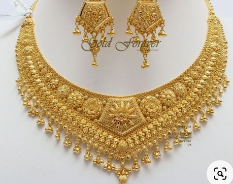 Choker Necklace Gold Designs, 1 Tola Gold Set Designs, Gold Set Designs, Dubai Jewellery, Indian Gold Necklace, Gold Set Design, Father Songs, Gold Ring Design, Indian Gold Necklace Designs