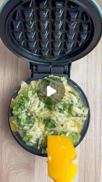 Keto Made Easy on Instagram: "Egg and Broccoli Breakfast Waffle! 🧇🥦 (via: @healthyfitnessmeals)  [Makes 2 waffles] INGREDIENTS: 1 large egg 1/4 cup shredded cheese 1/3 cup chopped lightly steamed broccoli Salt and pepper to taste Optional: sliced green onions  Enjoy as is or serve with toppings of your choice. I served with sliced half avocado and marinaded tomatoes  Note: - I used a mini waffle maker. You may use a larger one and make one large waffle. - do not over fill the waffle maker. I was looking on camera and didn’t realize I filled it too much. Use half the amount and make 2 waffles instead. .  📚✨ Elevate your keto journey with my brand new cookbook! 🥑Dive into a world of flavor and wellness with 500 mouthwatering keto recipes and an exclusive 8-week meal plan! 🌟 Whether you’ Egg Cheese Waffles, Waffle Maker Egg Recipes, Ideas For Waffle Maker, Waffle Iron Recipes Breakfast Eggs, Eggs Waffle Maker, Eggs Waffle Recipe, Recipes With Mini Waffle Maker, Best Waffle Toppings, Recipes Using Waffle Maker