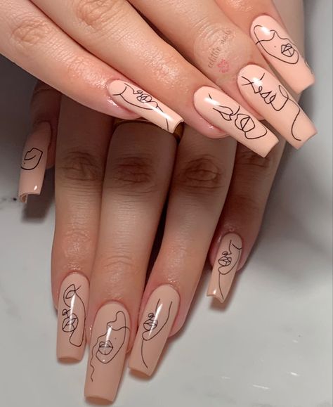 #picassonails #picassoart #artnails #nails #squarenails #abstractartnails Line Drawing Nail Art, Picasso Nail Art, Picasso Nails Art Designs, Hard Nail Art Designs, Linework Nails, Hard Nail Designs, Hard Nail Art, Lunar Nails, Abstract Acrylic Nails