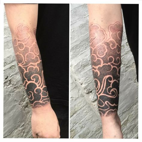 Asian Filler Tattoo, Japanese Gap Filler Tattoo, Japanese Filler Tattoos, Japanese Cloud Tattoo, Tato Naruto, Cloud Tattoo Sleeve, Cloud Tattoo Design, Bodysuit Tattoos, Tato Tradisional