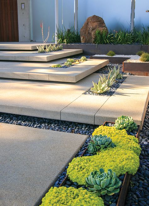 Landscape Designs, Modern Garden Design, Moderne Have, Modern Front Yard, Front Yard Design, Modern Landscape Design, Garden Steps, التصميم الخارجي للمنزل, Concrete Garden