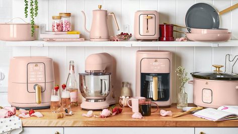 Beautiful by Drew Barrymore cookware range has a pink makeover ahead of Valentine's Day — Real Homes Drew Barrymore Beautiful, Beautiful By Drew Barrymore, Ultimate Cheesecake, Spicy Coleslaw, Non Toxic Cookware, Pigs In A Blanket, Baked Pork Chops, Baked Pork, Coleslaw Recipe