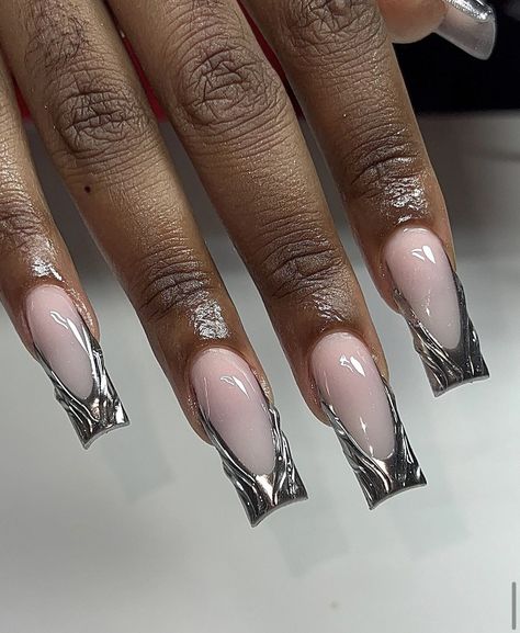 Nails Ideas Nail Art, Chrome Nails Silver, Silver Acrylic Nails, Nail Nail Designs, Art Nails Design, Prom Nails Silver, Silver Nail Designs, Tapered Square Nails, Chrome Nails Designs