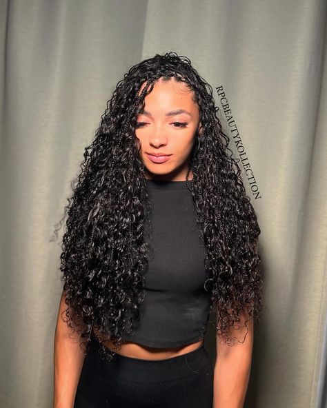 Our curls are natural beauty enhancers😍😩 Style: Boho braids all inclusive -then choose small boho braids Includes 2 human hair bundles, braiding hair, gel, and blow out💕 Appointments available to book via link in bio 🔗 • • • • • • • • • • • • #rpcbeauty #rpcbeautykollection #braids #braidstyles #bohobraids #bohemianbraids #goddessbraids #curls #curlyhair #curlybraids #humanhair #humanhairbraids #knotlessbraids #knotlessbraidslondon #feedinbraids #gypsybraids Braids Loose Hair, Small Boho Braids, Style Boho Braids, Bora Braids, Natural Hair Woman, Curly Braids, Bohemian Braids, Micro Braids, Appointments Available